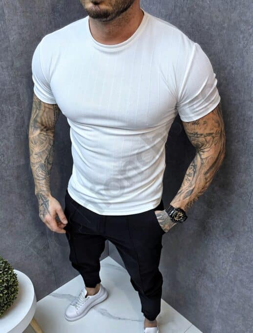 Mъжка изчистена тениска casual style от релефна материя-бяло-код 252435-2