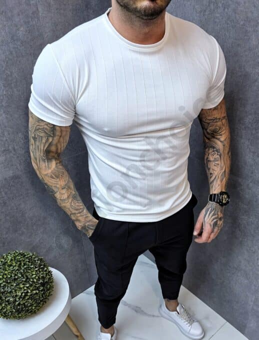 Mъжка изчистена тениска casual style от релефна материя-бяло-код 252435-2