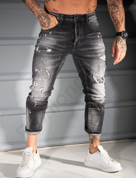 Мъжки черни Skinny fit дънки с изтъркан ефект и сиви кръпки-код 8090