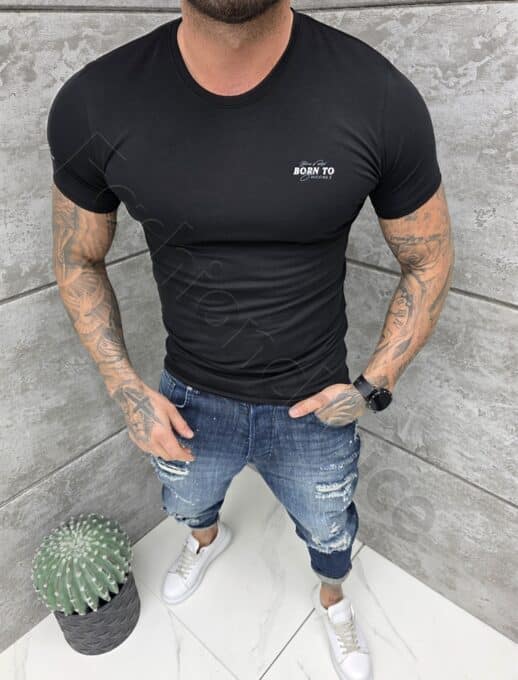 Mъжка Slim fit тениска с обло деколте и дискретна щампа-черно-код 261009